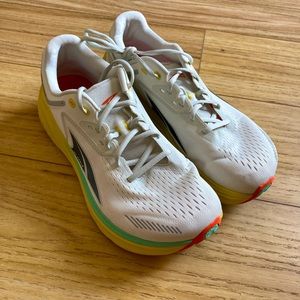 Altra Via Olympus